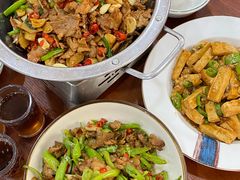 -湖南人家湘菜馆(镇江路店)
