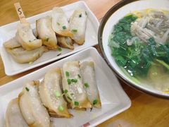 -小姜锅贴(凤凰街店)