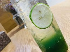 -藏猫猫咖啡主题馆(中央大道店)