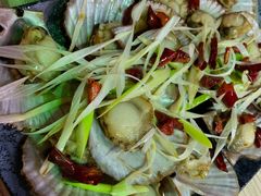 -老东镇啤酒屋海鲜加工·蒸汽海鲜·海鲜烧烤(台东店)