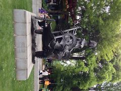 iphone_upload_pic-静安雕塑公园