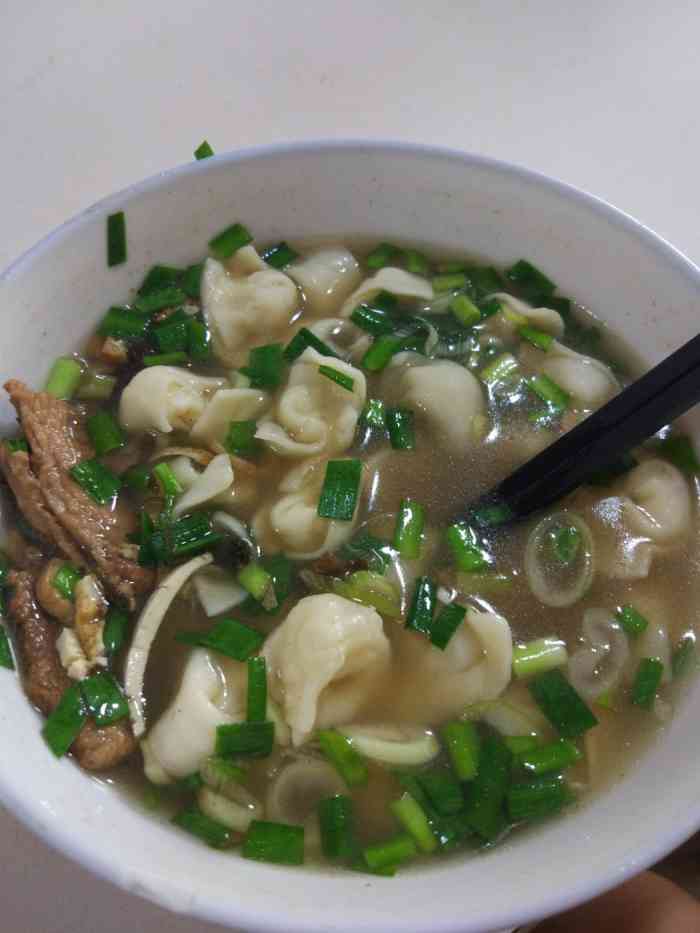 馄饨馆-"第一次吃鸡肉做的馄饨哦!这家店的韩城老街."-大众点评移动版