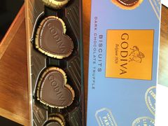 -中免(澳门机场免税店)