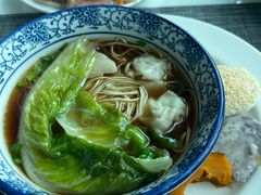 -苏州金鸡湖中茵皇冠假日酒店