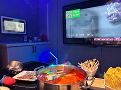 -唯爱KTV聚会餐厅(仙林东城汇店)