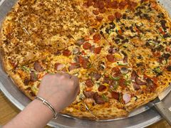 -Tube station站点比萨(王府井百货店)