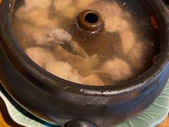 松茸汽锅鸡-中8楼风尚云南菜(颐堤港店)