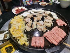 烤猪五花肉-海花锅盖烧烤店(怡馨家园店)