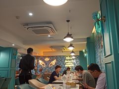 -东鑫记港式茶餐厅(南京东路店)