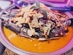 -令狐冲·炭烤活鱼(宝龙店)