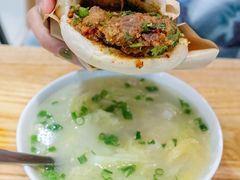 -嘉州叶婆婆钵钵鸡(建设路店)