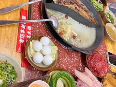 -赵美丽·重庆社区火锅·直营店(火车东站·中豪国际店)