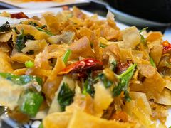 -百味地锅鸡(铜山路店)