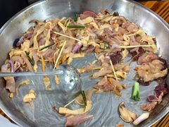 -大眼强五杯鹅·桑拿鸡煲