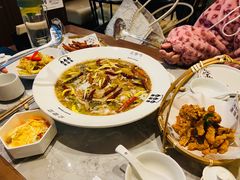-渔语鱼新川菜Bistro(万象天地店)