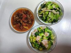 -鲸育宝宝月嫂(徐汇店)