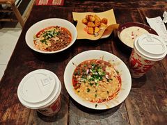 -周小波重庆小面·重庆名小吃(邹容路店)