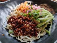 -三人行骨头王火锅(长寿店)