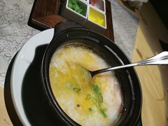 -穹六人间 people 6(岳阳路店)