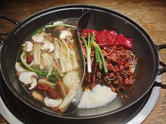 -萍姐火锅·公路夜市(打浦桥日月光店)