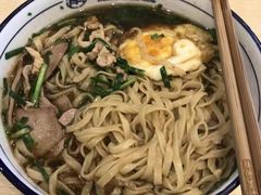 -镇南锅盖面馆(解放路店)