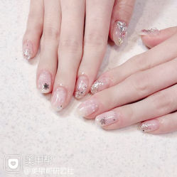 -Pink You美甲洗眉纹绣定制中心