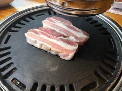 -唯成•韩国炭火烤肉 유성고기