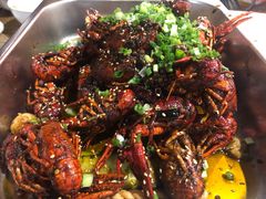 油焖小龙虾-汪爹爹武汉牛三鲜(朝外大街店)