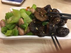 -琴岛顺天馄饨(营口路市场店)