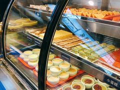 红丝绒蛋糕-蚝英雄鲜蚝自助专门店(长楹天街直营店)