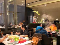 大堂-领鲜天下·焗海鲜·花胶鸡(天目里店)