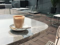 -UNI UNI(环亚凯瑟琳店)