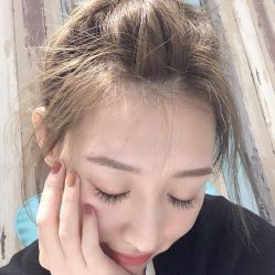 -阿噶西美甲美睫