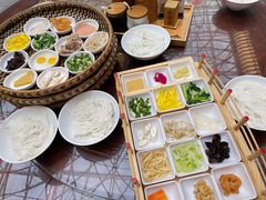 -香麒园·过桥米线·南湖雅宴