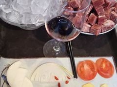-毛辣果·贵州红酸汤牛肉火锅(西单店)