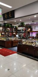-灵彩珠宝(朗香街店)