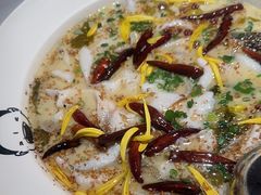 -江渔儿酸菜鱼(万科东荟城店)