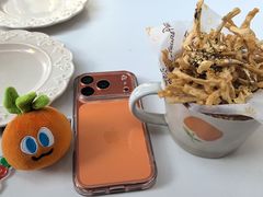 -秘密旅行Bonjour(黑金冠 江南西店)