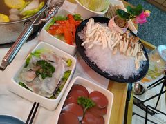 -潮汕酱记鲜牛肉火锅(欧尚店)
