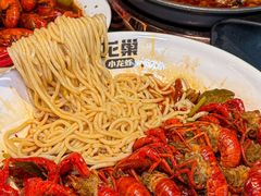 -龙巢盱眙龙虾·牛蛙·烧烤宵夜(八卦岭店)