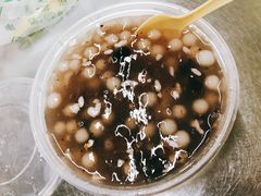 -芳婆糕团店(王府大街店)