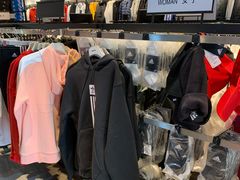 -上品折扣(回龙观店)