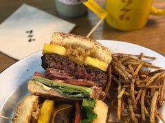 -HELLO 27 意面·沙拉·帕尼尼