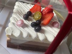 -红宝石·鲜奶小方·海派西点房(浦三店)