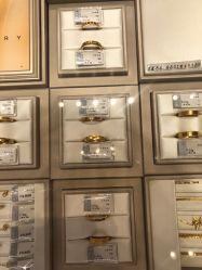 -周大福 CHOW TAI FOOK(新世界百货崇文店)