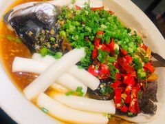 我吃我爱的鱼头-老头儿油爆虾·知味杭州(爱琴海购物中心)