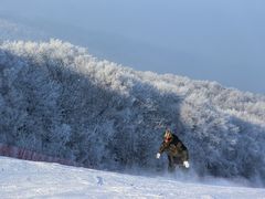 -中旅松花湖滑雪场
