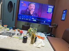 -魔方娱乐空间(兴华路店)