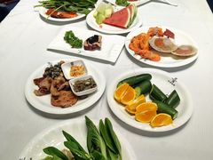 -云顶旋转自助景观餐厅