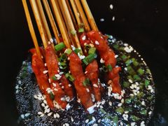 -虾弄弄海派小龙虾·牛羊蝎子火锅